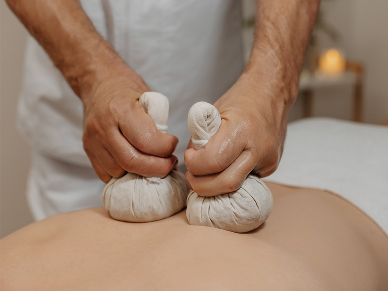 Ayurvedic Potli Massage